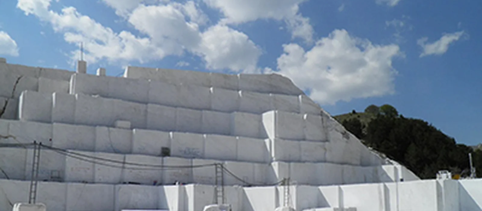 Turkish natural stone quarry and block production